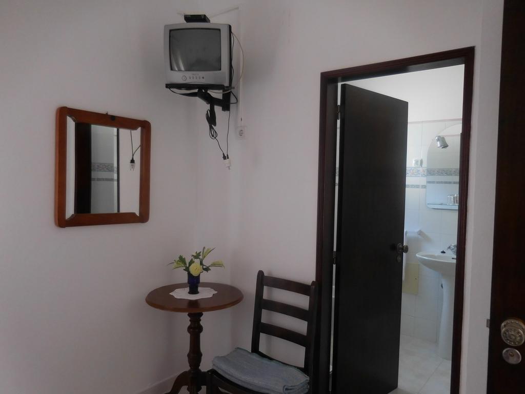 Guesthouse Luar Одесекс Екстериор снимка