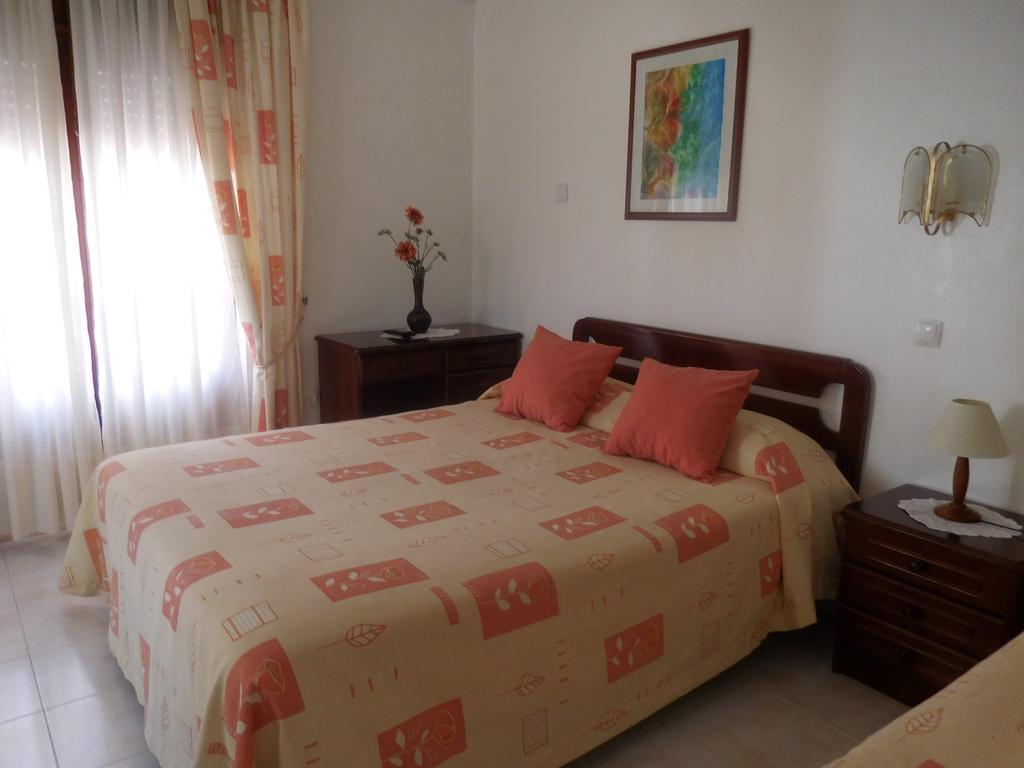 Guesthouse Luar Одесекс Екстериор снимка