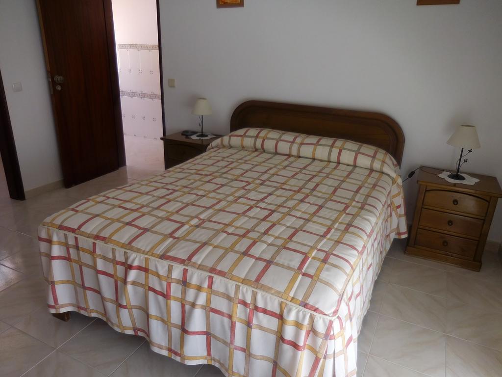 Guesthouse Luar Одесекс Екстериор снимка