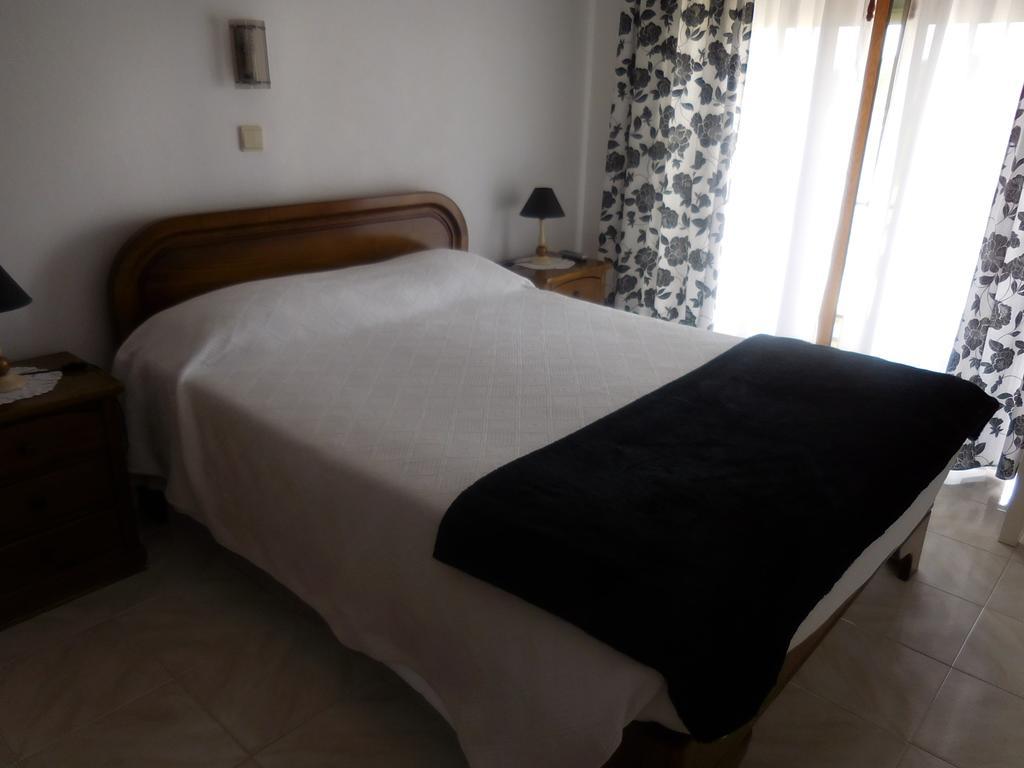 Guesthouse Luar Одесекс Екстериор снимка